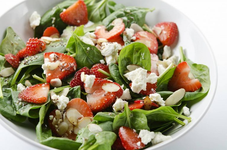ensalada con fresas