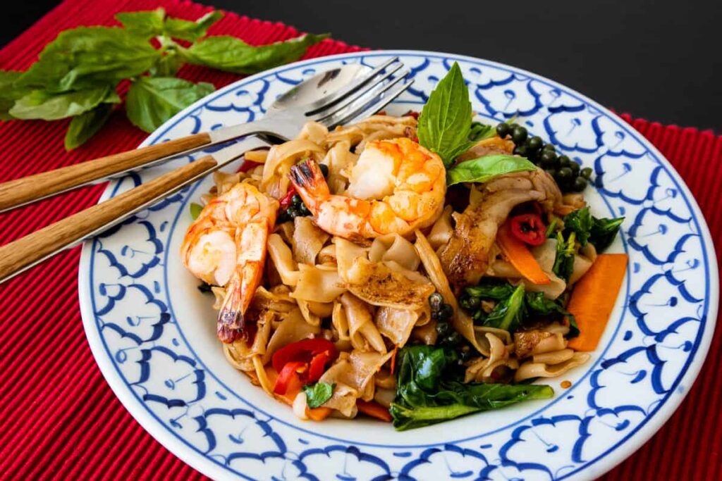 Pad kee mao