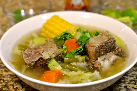 Sopas caldo de res